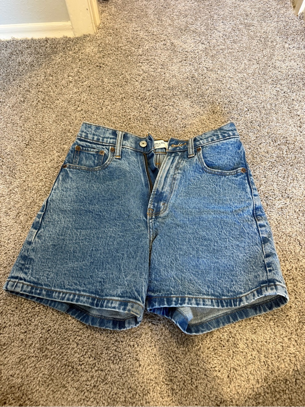 Abercrombie & Fitch The Dad Shorts High Rise